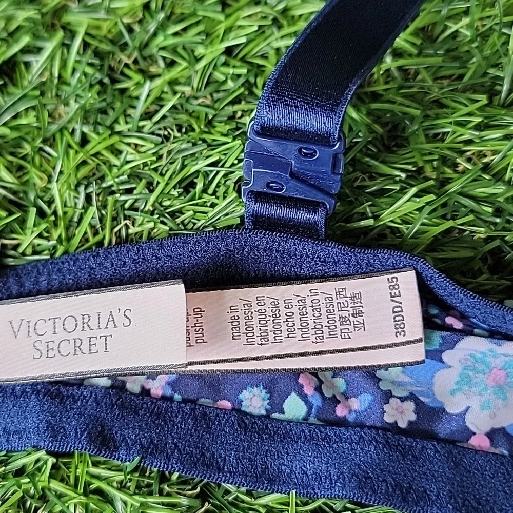 Victoria's Secret Push Up Floral Bra Size 38DD - Picture 3 of 7